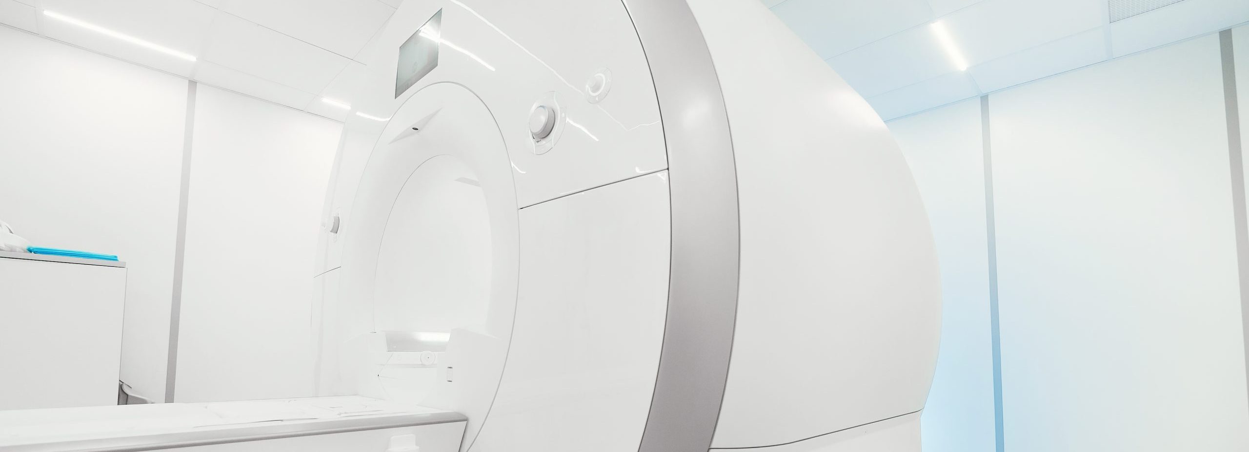 expenses mri equipment